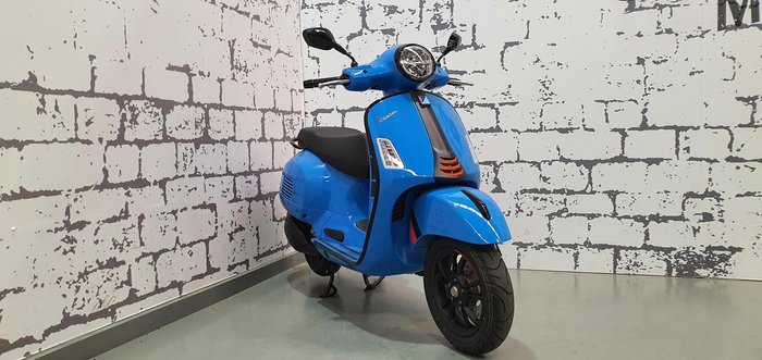2025 Vespa GTS 300 Super Sport GTS Blue