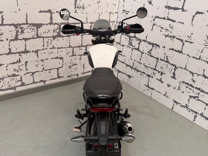 2025 Triumph Scrambler 400 XC Scrambler White