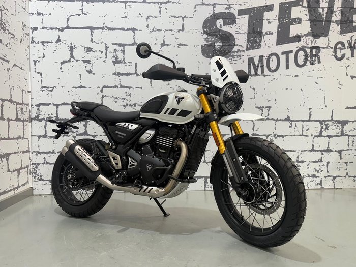 2025 Triumph Scrambler 400 XC Scrambler White