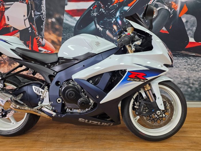 2010 Suzuki GSX-R600 WHITE