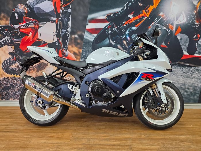 2010 Suzuki GSX-R600 WHITE