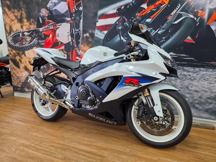 2010 Suzuki GSX-R600 WHITE