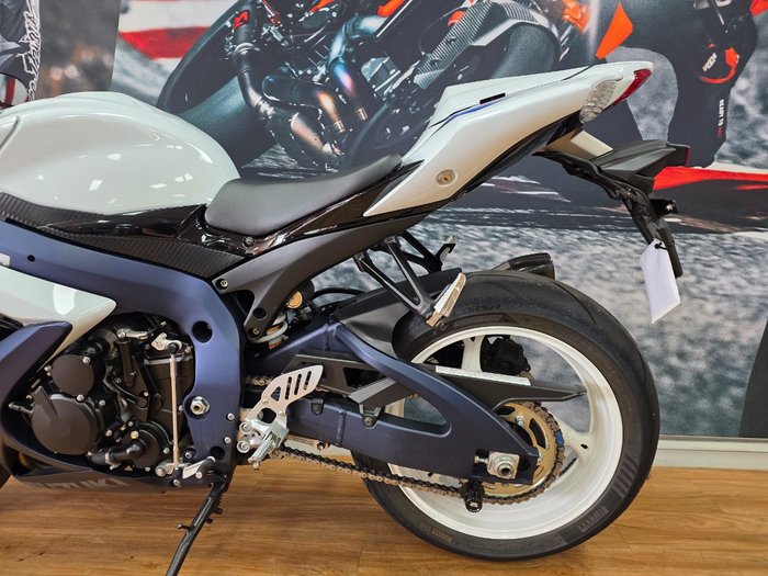 2010 Suzuki GSX-R600 WHITE