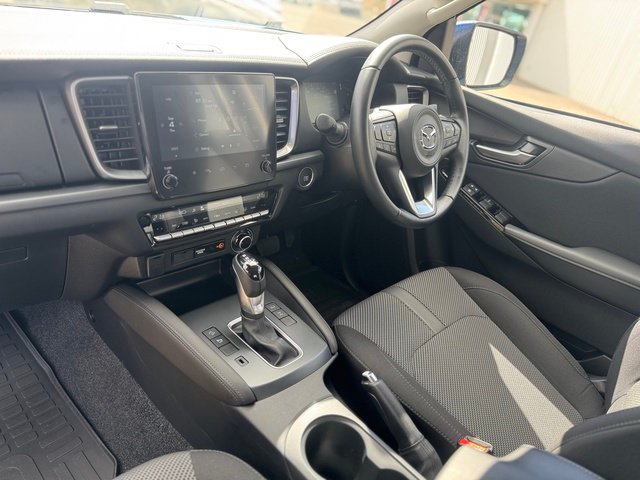 2025 MAZDA BT-50