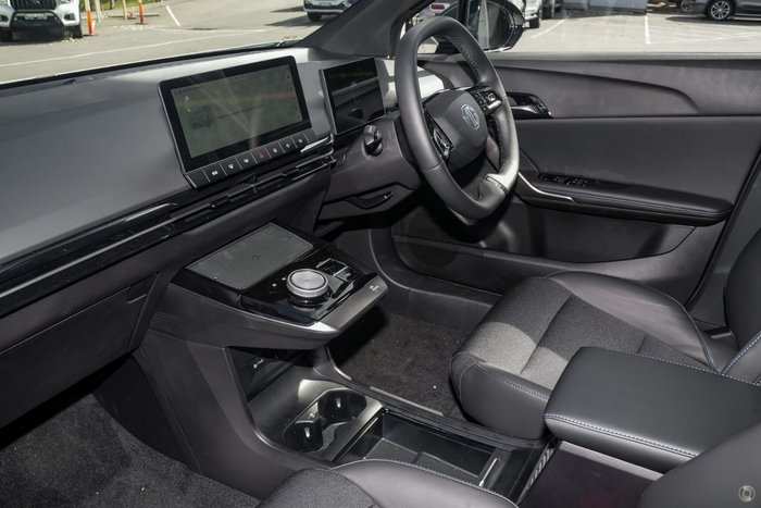 2024 MG MG4 Essence 64 MEH32 MY24 Dover White