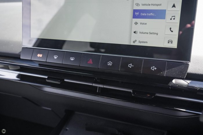 2024 MG MG4 Essence 64 MEH32 MY24 Dover White