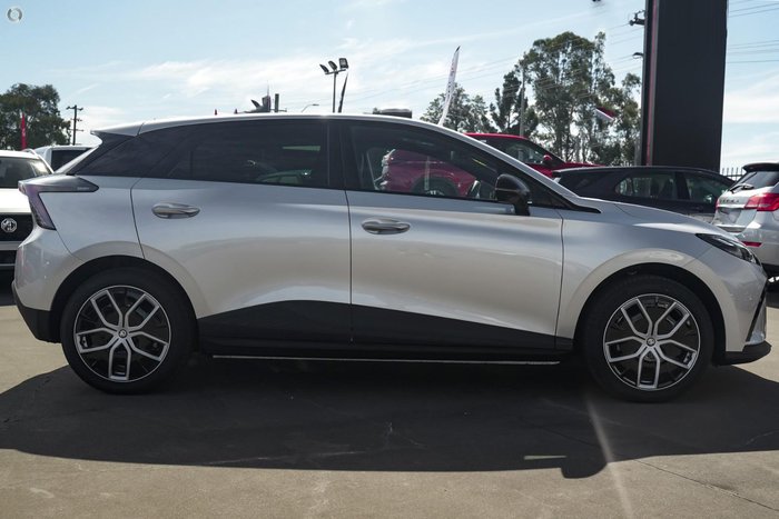 2024 MG MG4 Essence 64 MEH32 MY24 Sterling Silver