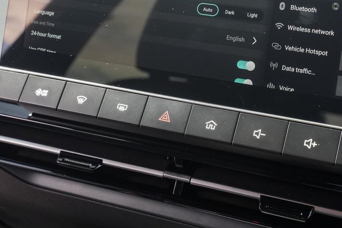 2024 MG MG4 Essence 64 MEH32 MY24 Sterling Silver