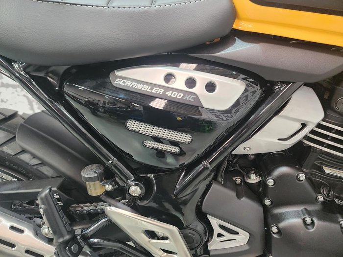 2025 Triumph Scrambler 400 XC Scrambler Yellow