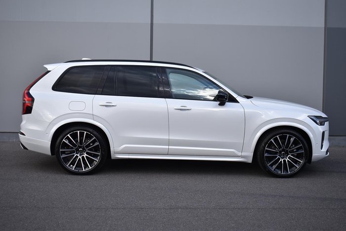 2025 Volvo XC90 Ultra T8 Plug-In Hybrid Dark MY26 AWD Crystal White