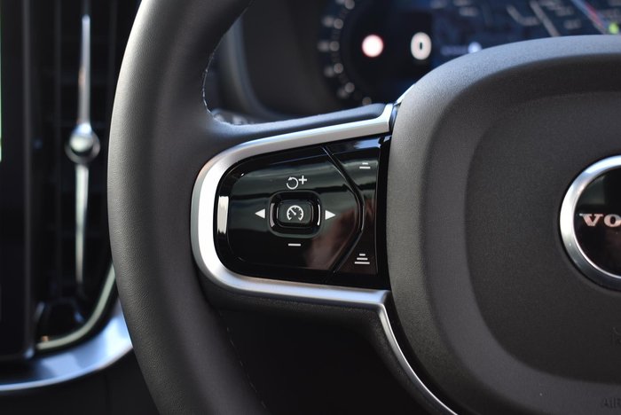 2025 Volvo XC90 Ultra T8 Plug-In Hybrid Dark MY26 AWD Crystal White