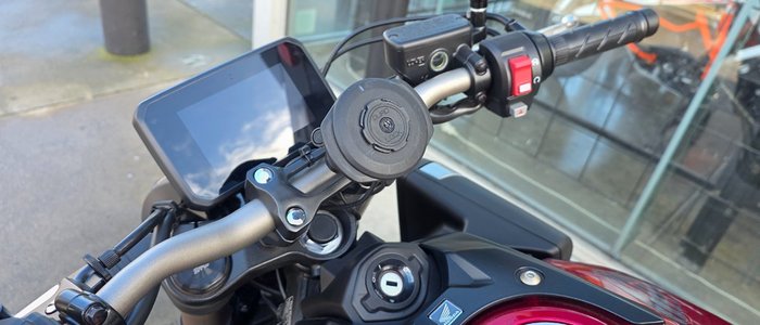 2024 Honda CB650RAC RED