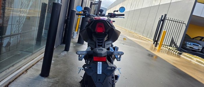 2024 Honda CB650RAC RED