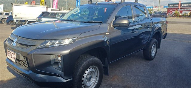 2022 Mitsubishi Triton GLX