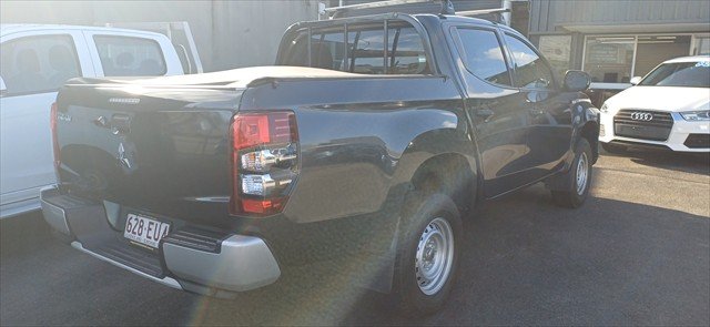 2022 Mitsubishi Triton GLX