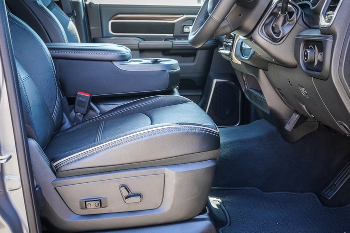 2023 RAM 2500 Laramie Rambox