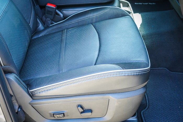 2023 RAM 2500 Laramie Rambox