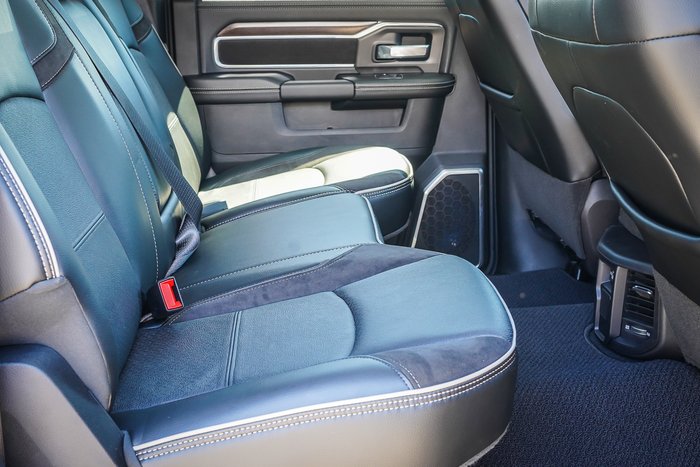 2023 RAM 2500 Laramie Rambox