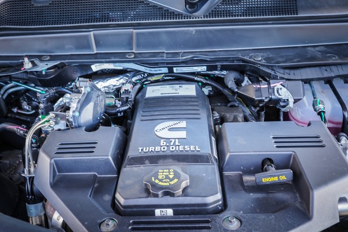 2023 RAM 2500 Laramie Rambox