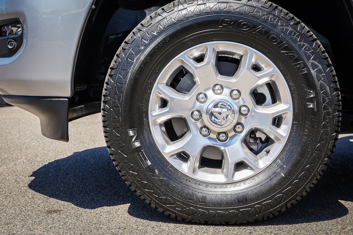 2023 RAM 2500 Laramie Rambox