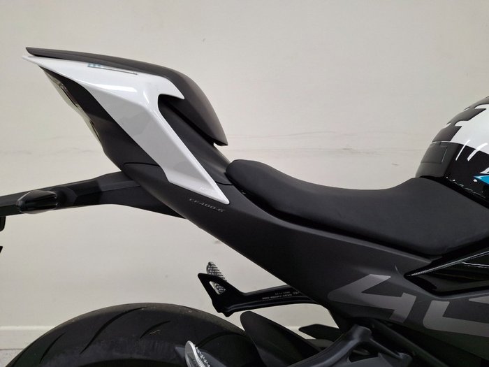 2024 CFMOTO 450 SR ABS Black