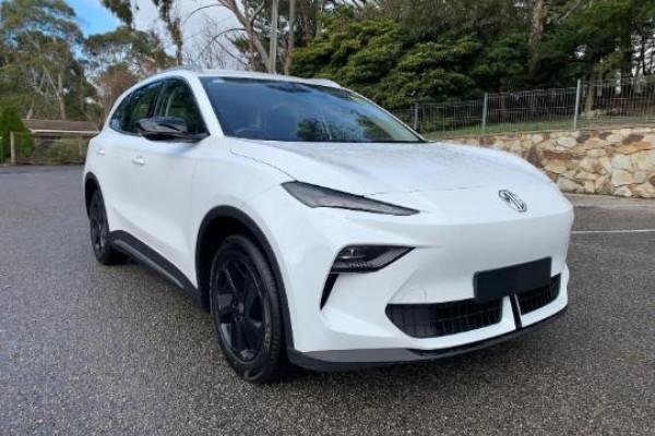 2025 MG MGS5 EV Excite 49 ZS3EM MY25 Dover White