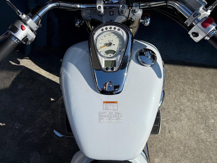 2020 Suzuki Boulevard C50T (VL800T) Boulevard White