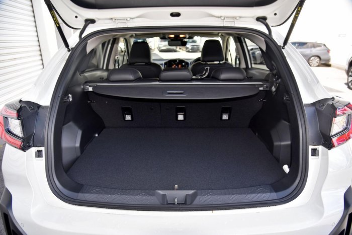 2025 Subaru Crosstrek 2.0S G6X MY24 AWD Crystal White