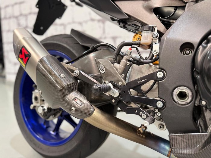 2015 Yamaha YZF-R1M R1 Silver