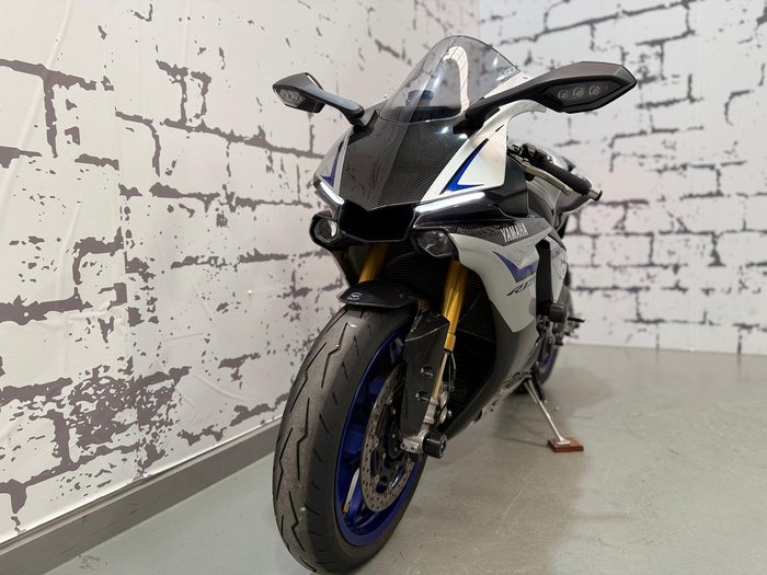 2015 Yamaha YZF-R1M R1 Silver