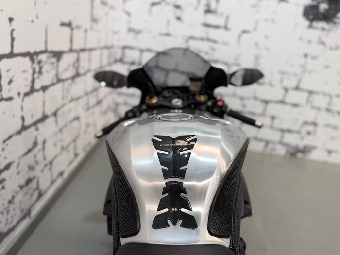 2015 Yamaha YZF-R1M R1 Silver