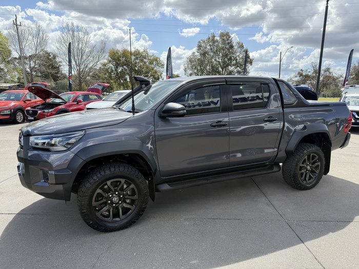 2022 Toyota Hilux Rogue