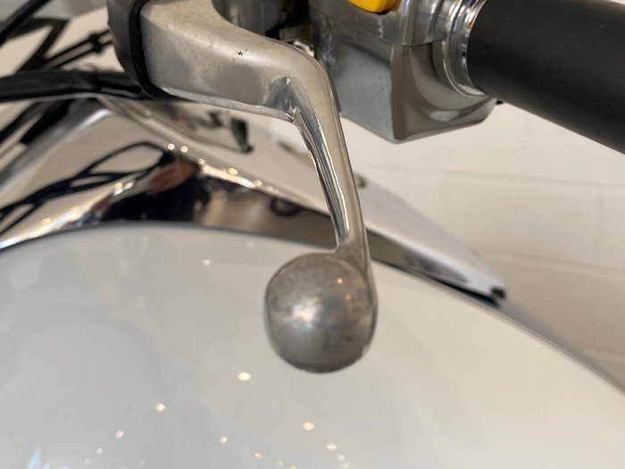 2008 Suzuki Boulevard M109R (VZR1800) Boulevard White