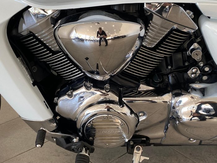 2008 Suzuki Boulevard M109R (VZR1800) Boulevard White