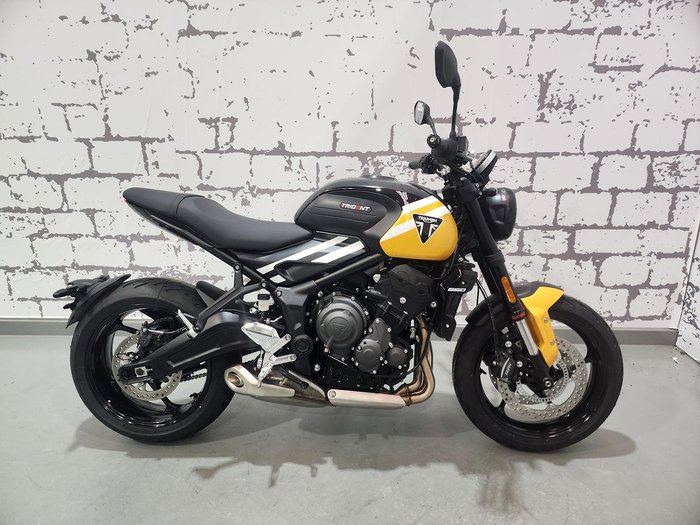 2025 Triumph Trident 660 Trident Black