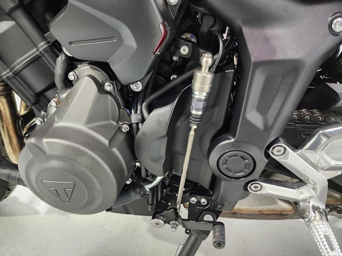 2025 Triumph Trident 660 Trident Black