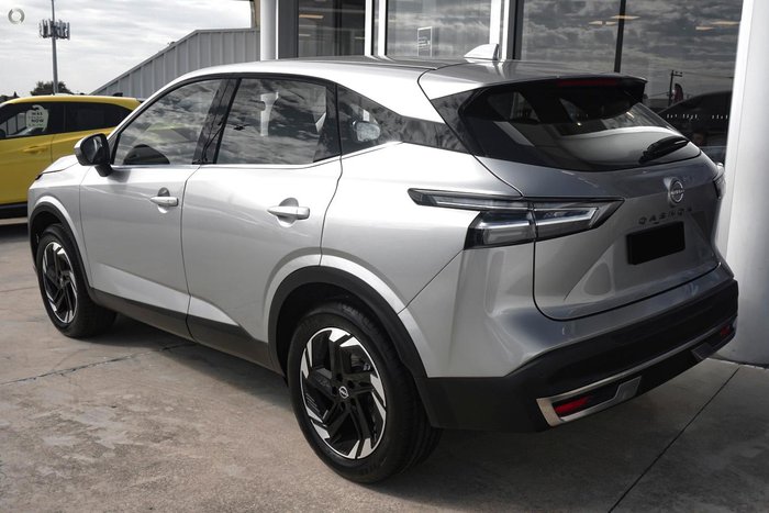 2025 Nissan QASHQAI ST-L