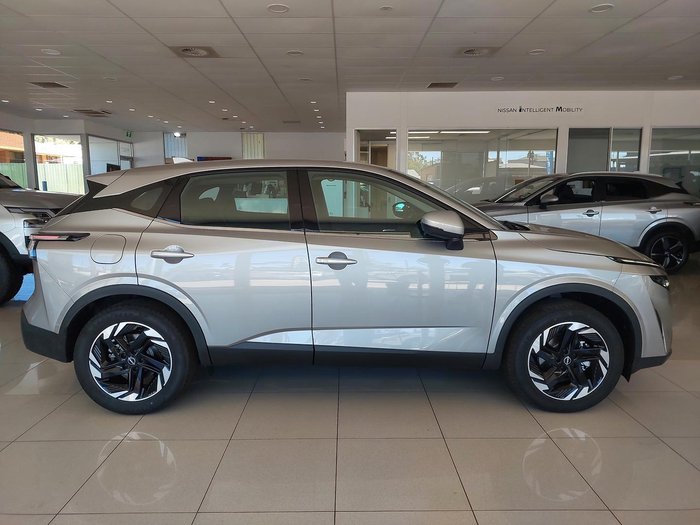 2025 Nissan QASHQAI ST-L