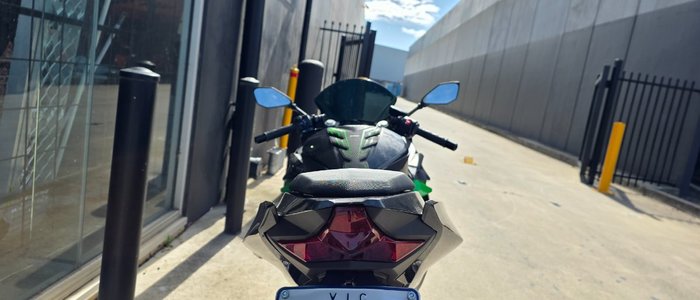 2023 Kawasaki NINJA 400 GREY