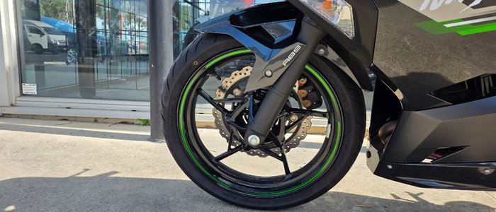 2023 Kawasaki NINJA 400 GREY