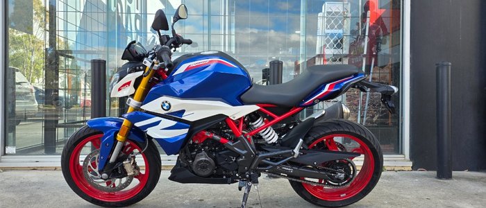 2024 BMW Motorrad G 310 R BLUE