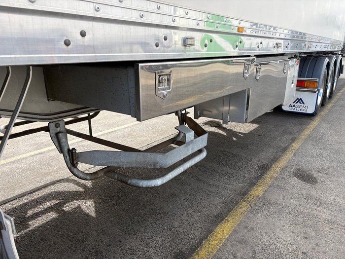 2015 Grey Star St3 32 Pallet -28 Freezer B Double Double Stacker