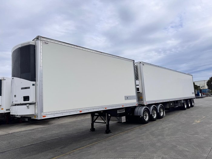 2015 Gray Star St3 32 Pallet -28 Freezer B Double Double Stacker Rear Evap