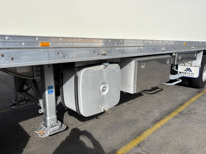 2015 Grey Star St3 32 Pallet -28 Freezer B Double Double Stacker