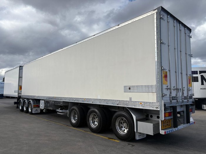 2015 Grey Star St3 32 Pallet -28 Freezer B Double Double Stacker