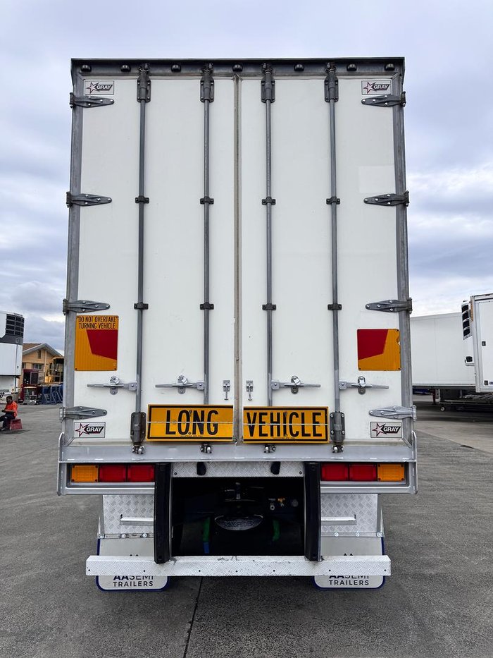 2015 Gray Star St3 32 Pallet -28 Freezer B Double Double Stacker Rear Evap