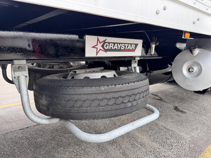 2015 Gray Star St3 32 Pallet -28 Freezer B Double Double Stacker Rear Evap