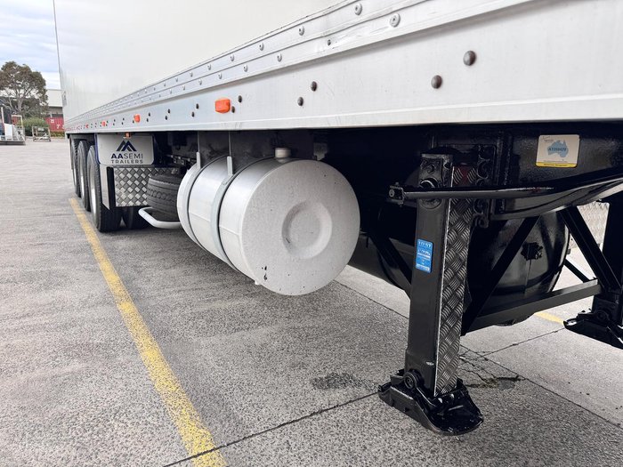 2015 Gray Star St3 32 Pallet -28 Freezer B Double Double Stacker Rear Evap