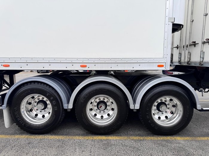 2015 Gray Star St3 32 Pallet -28 Freezer B Double Double Stacker Rear Evap