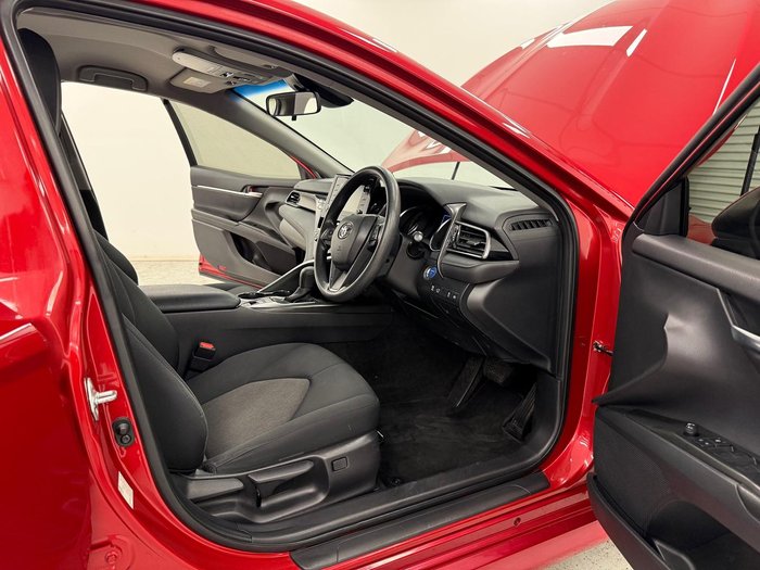 2021 Toyota Camry Ascent AXVH70R Feverish Red